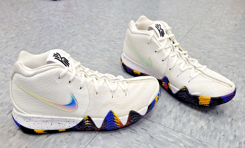 Size 10 - Nike Kyrie 4 NCAA Tournament - Picture 4 of 9