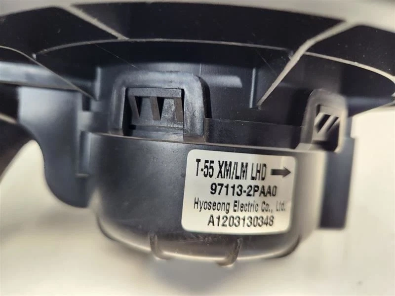 Motor soplador Kia Sportage 2010-22 (2,4 L) - control manual de temperatura Foto 3 de 4