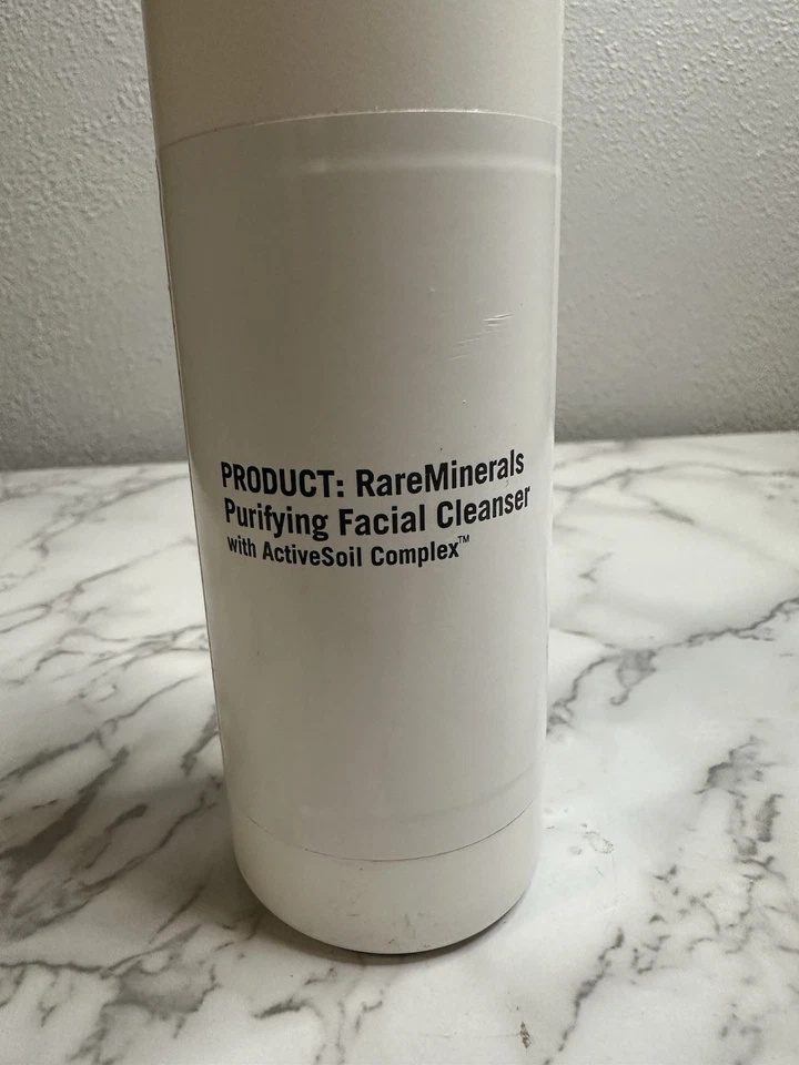 Limpador facial purificador RareMinerals com complexo de solo ativo. 6 Oz. - Imagem 4 de 4