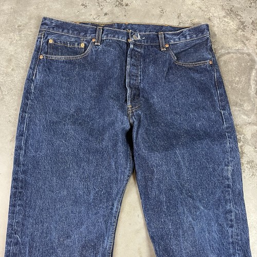 Jeans vintage Levis 501 para hombre 38x32 azul botón mosca EE. UU. 90 usados - Imagen 4 de 22