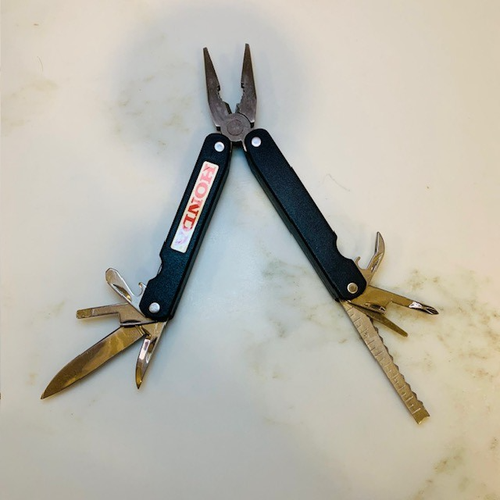 Honda multitool - 9 function - Picture 1 of 7