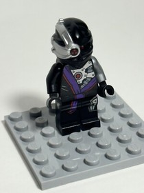 LEGO Ninjago Mini Figure Nin Droid Warrior Rebooted njo083 Set # 70728 &70724