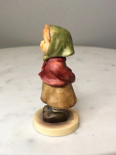 Figura Hummel Club Goebel Alemania "Claro como una campana" #2181, 3-3/4" - Imagen 3 de 7