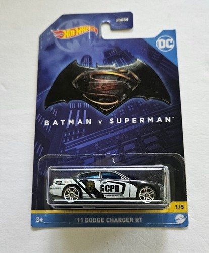 Hot Wheels - BATMAN V SUPERMAN - COMPLETE SET OF 5 - Picture 3 of 23