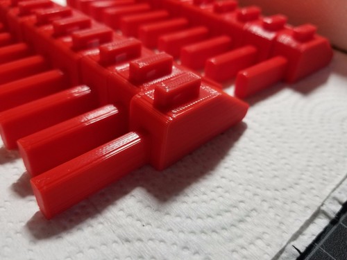 RC 1/10 Scale Red Medium Chainsaw Saw Case Accessories Rock Crawler Truck Garage - Picture 8 of 9