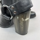 Foto 12 di 17