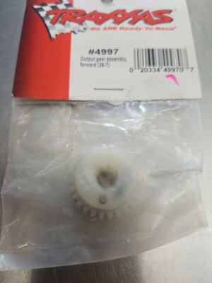 Traxxas 4997 Output gear assembly forward 26-T