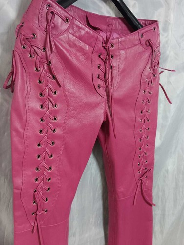 Rosa Lederhose für Damen geschnürt. 100 % echte weiche Lammfell Biker Lederhose - Bild 6 von 10