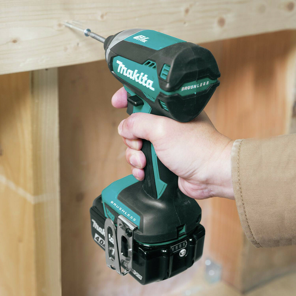 Makita 18V LXT BL Li-Ion 2-Tool Cordless Combo Kit (4 Ah) XT269M New - Picture 9 of 11
