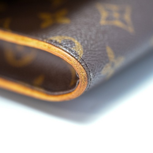 Louis Vuitton Shoulder Bag Pochette Twin PM Monogram canvas Brown M51854 A - Bild 8 von 20