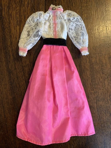 Vintage Mattel ANGEL FACE BARBIE ORIGINAL PInk MAXI DRESS Lace Bodice Very Nice!