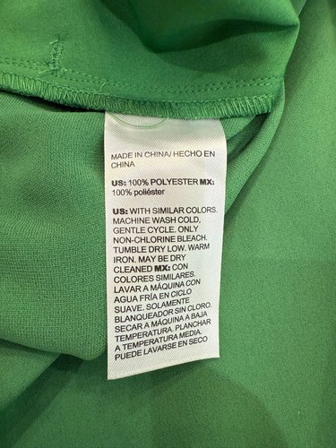 NWT Chico's Size 4 / 20 2 Piece Set Satin Eyelet Crop Pants Matching Top Green - Picture 8 of 8