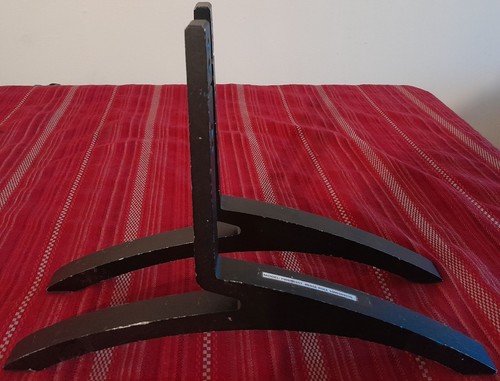 SANYO FW65D25T tv stand legs 02-526210-100 has screws I SHIP FAST