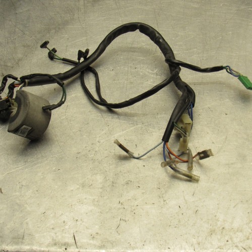 1984 Honda V30 Magna  VT500C Turn Signal Blinker Switch 35200-MJ8-670 - Picture 1 of 14