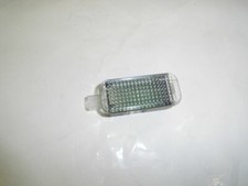 Audi S8 A8 4E Fußraumbeleuchtung Innenraumbeleuchtung LED 4E0947415