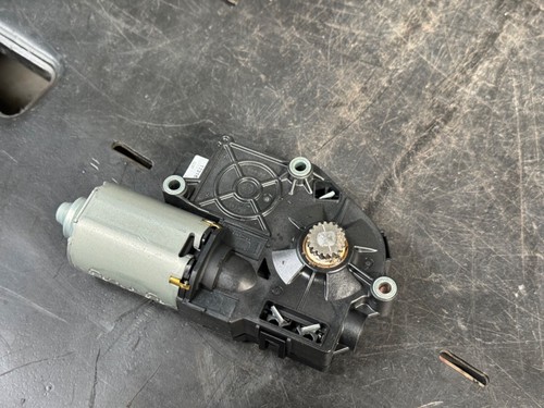 BMW SUN ROOF DRIVE UNIT ELECTRIC MOTOR F22 F30 F32 F15 F86 F10 F06 F01 G30 - Bild 4 von 5