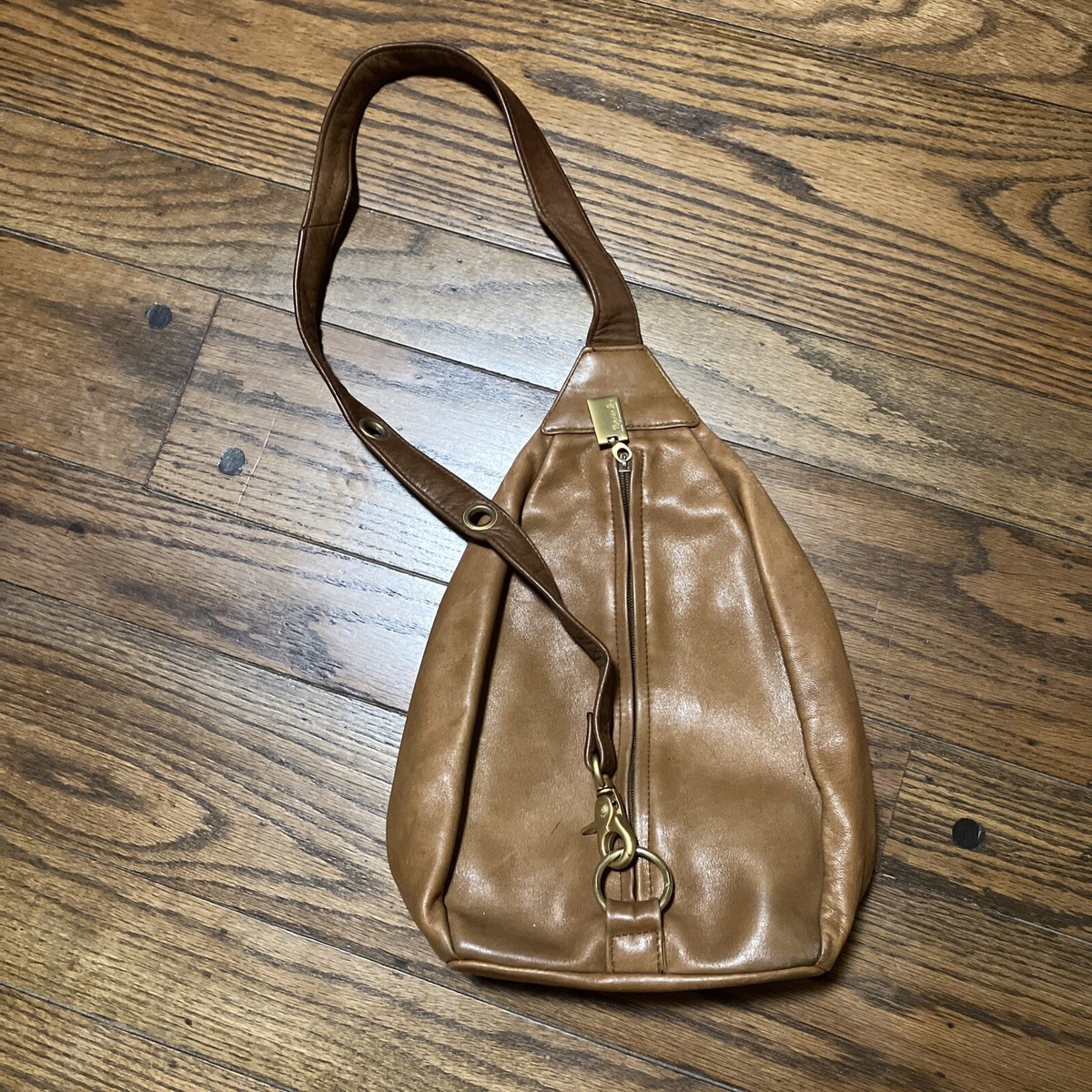 Brown Leather TIGNANELLO Shoulder Bag Beautiful Thick Leather BACKPACK MEN/WOMEN Tignanello Italian Leather Brown Shoulder Bag – Myrtle & Mo main image 2