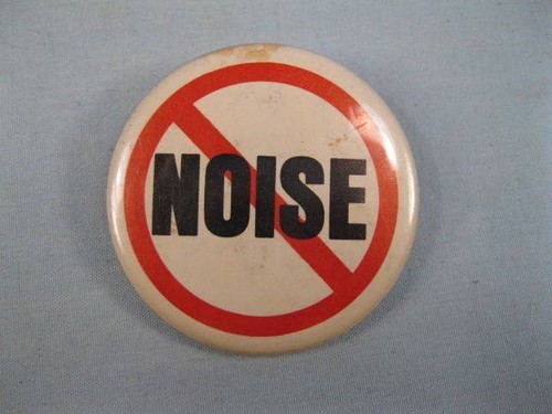No Noise Pinback Button Red Circle With Slash Through It Red White Black (O) - Picture 1 of 2