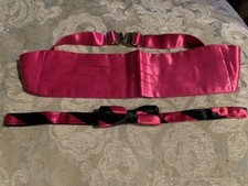 Vicky Davis black and fuchsia adjustable bow tie in original Vicky Davis box