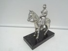 Picture 4 of 9