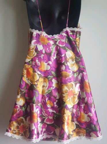 Cacique Dessous Nachthemd Negligee Gr. Small kurz rosa Blumen Nachthemd V-Ausschnitt Spitze - Bild 5 von 8