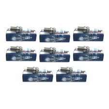 Bosch Super Set of 8 Spark Plugs For Mercedes W202 W215 C43 AMG CL500 CLK430