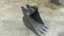 18" pin on bucket built to fit Kubota U45 excavator  USA Attachments