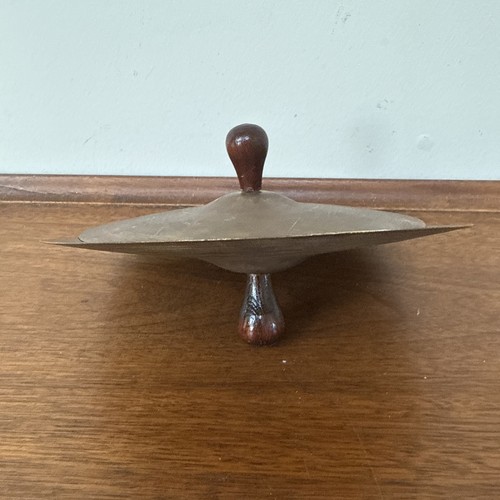 VTG Pair of Solid Brass Marching Band Cymbals with Walnut Wooden Handles~7”Dia. - Picture 4 of 5