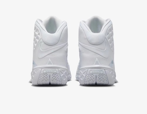 Nike Kobe 3 Protro "Halo" Scarpe da Basket Uomo Taglia 14 (HM4351-100) - Foto 3 di 6