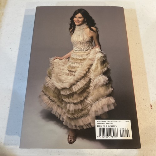 DYING OF POLITENESS HARDCOVER BOOK BY GEENA DAVIS NOT SIGNED LIKE NEW - Picture 3 of 4