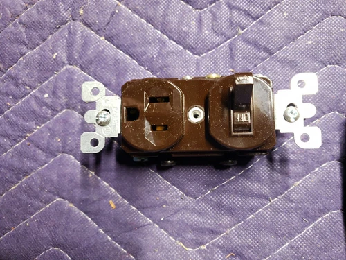 Leviton 5225 Brown Combination Single Pole Switch And Grounding Receptacle