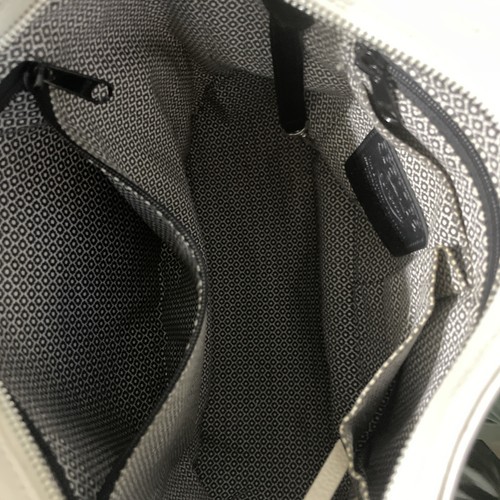 Brighton Starla Medallion Tote Handtaschen schwarz-weiß mit Staubbeutel - Bild 8 von 12