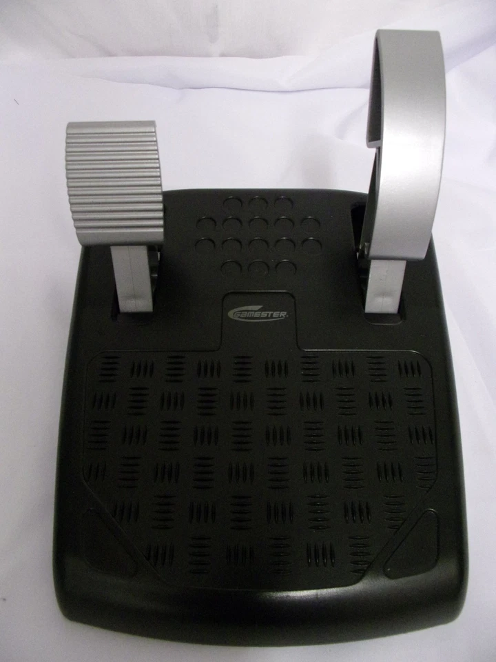 Gamester Lotus Racing Wheel for Xbox Racing Simulator - #3104 - Image 3 of 4