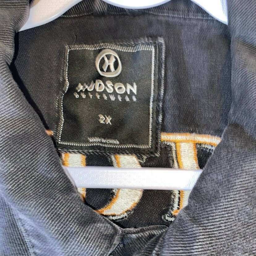 Picture 4 of 10