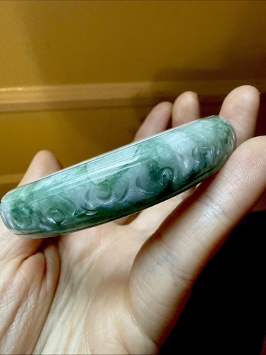55 Mm Untreated Genuine Burma Myanmar Jadeite bangle Grade A Green! 純天然翡翠A貨 - Picture 4 of 11