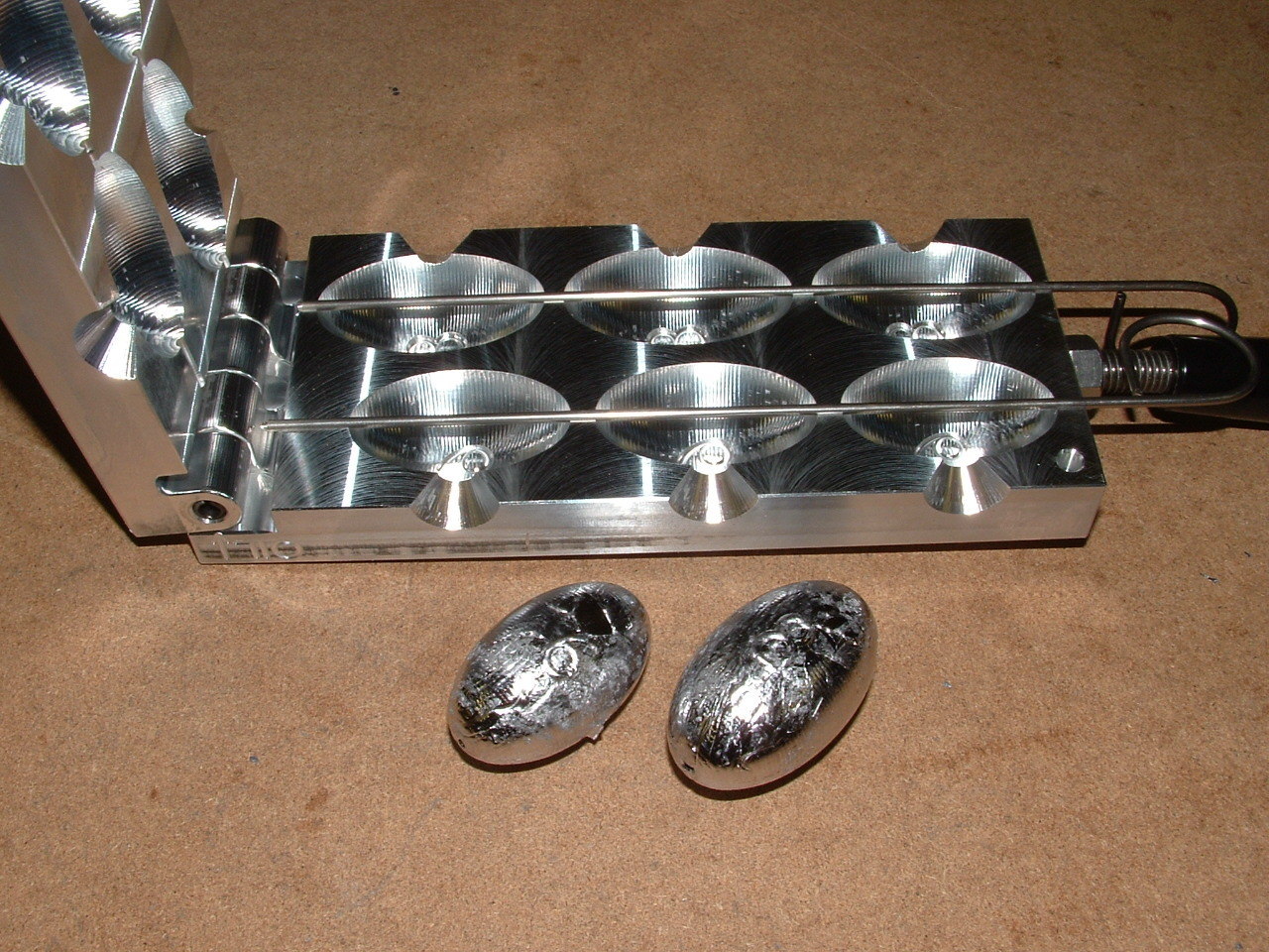 Saltwater Egg Slip Sinker mold 6,8oz CNC Aluminum Freshwater Saltwater Egg Slip Sinker mold 6,8oz CNC Aluminum Freshwater