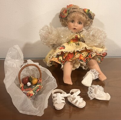 Marie Osmond Franny Fruitbasket Fruit Cup Ltd Ed Porcelain Doll