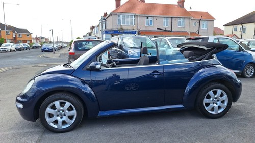2004 Volkswagen Beetle 2.0 Convertible From £2,995 + Retail Package CONVERTIBLE - Picture 9 of 10