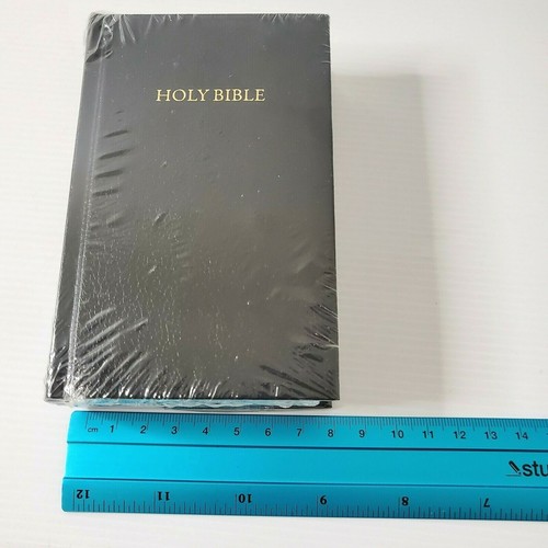 Holy Bible New Translation Religious Small Bible - Picture 6 of 7