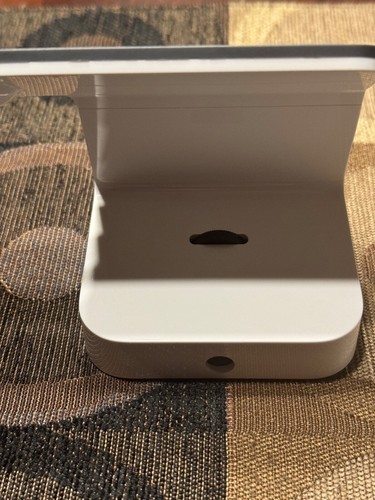 Belkin F8J200TTWHT Powerhouse Charge Dock for Apple Watch iPhone - EUC...! - Picture 2 of 3