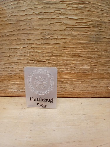 Cuttlebug Embossing Folders *You Pick* Free Shipping - Picture 15 of 44