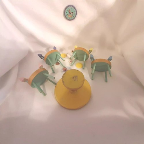 Miniature Furniture lot Table Chairs Horse accessories Kitchen Bedroom food - Picture 5 of 7