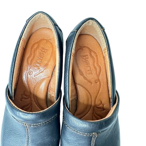 Zapatos cómodos Born de cuero granulado para mujer talla 7,5 zueco negro D50903 hechos a mano - Imagen 7 de 10