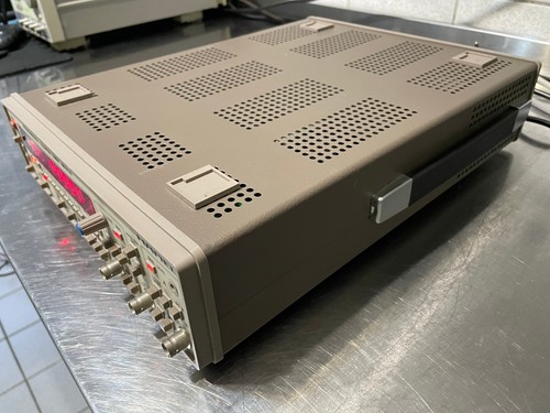 Hameg HM 8122 Frequenzzähler - Picture 6 of 10