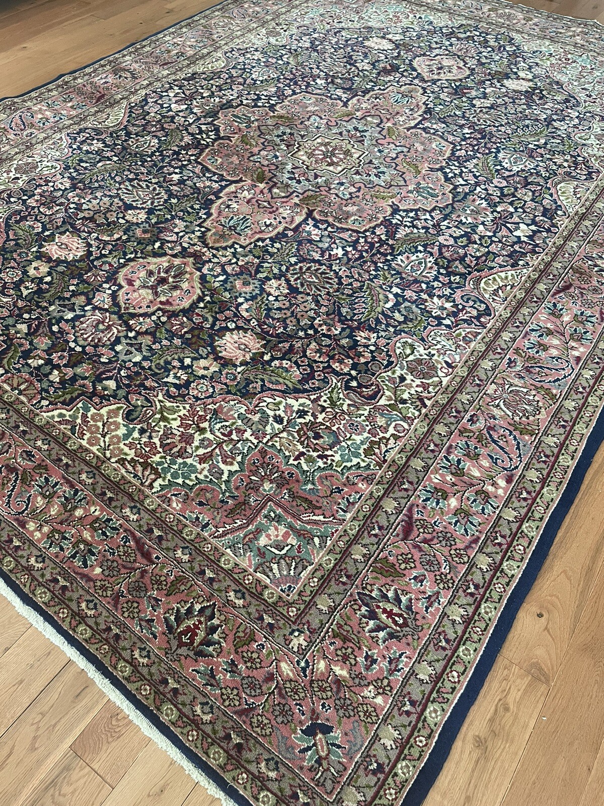 Picture 3 of 10