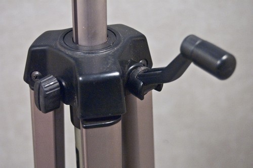 AMBICO Camera/Video 60 inch Tripod (V-0553) w/o Head (For parts) - Picture 9 of 11