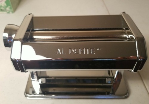 VillaWare AlDente #177 Pasta Machine 7 Levels Of Thickness Chrome Construction - Picture 2 of 8