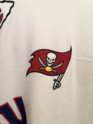 NFL Team Apparel All 32 Team Logos Men’s White T-Shirt Large - Picture 15 of 16
