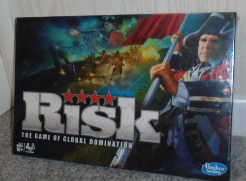 Risk The Game of Global Domination Board Game 2010 New Sealed NEW - Picture 2 of 4