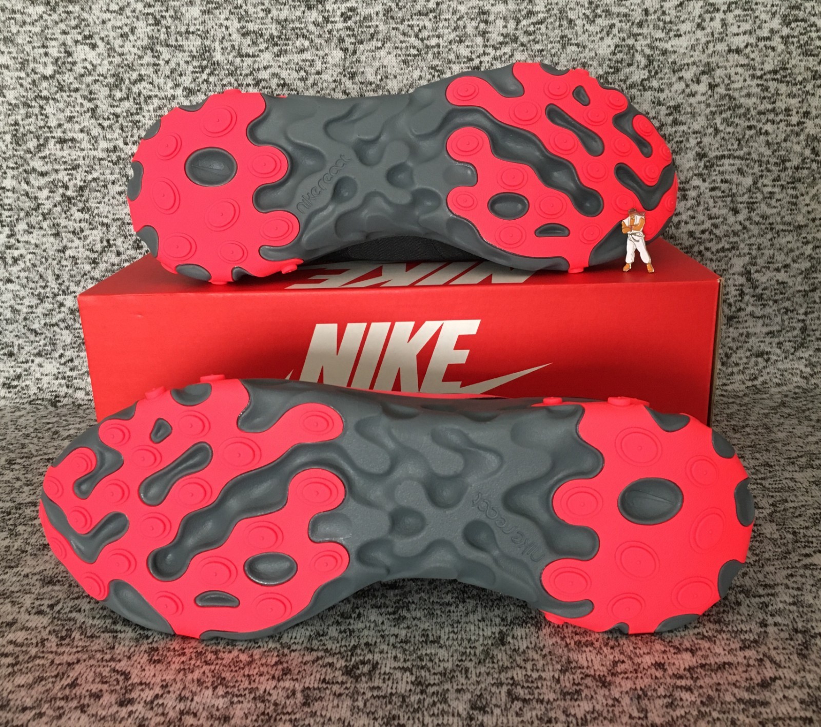 Nike reagire elemento 55 ROSSO SOLARE Tg reagire 10 EU 44 dd9f23 Nike reagire elemento 55 ROSSO SOLARE Tg reagire 10 EU 44 dd9f23